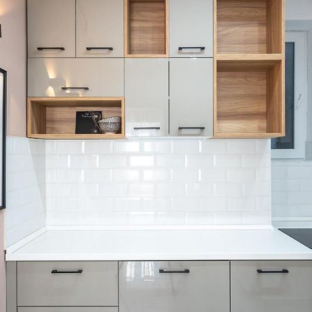 The Loft Luxury Apartments-Near The Park In The City Center Bukares Bagian luar foto