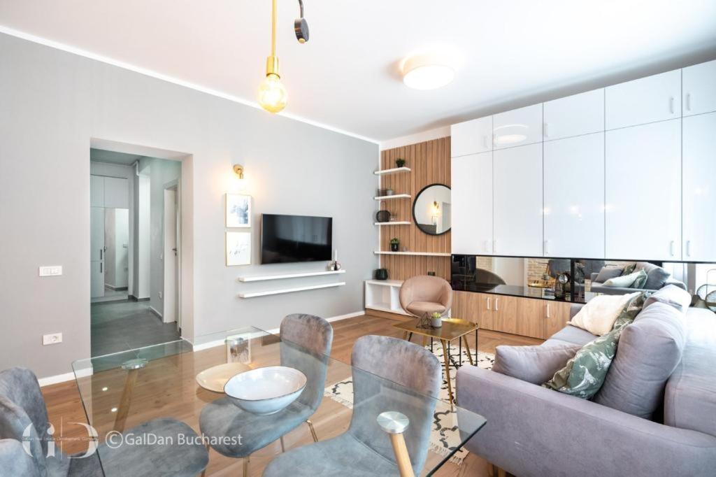 The Loft Luxury Apartments-Near The Park In The City Center Bukares Bagian luar foto