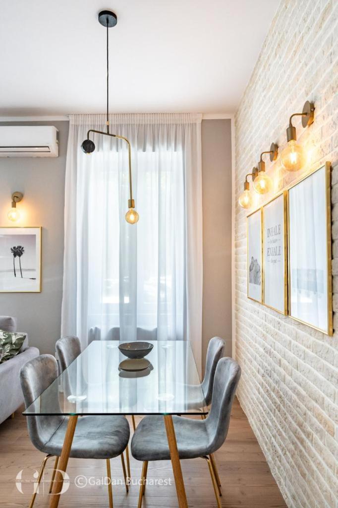 The Loft Luxury Apartments-Near The Park In The City Center Bukares Bagian luar foto